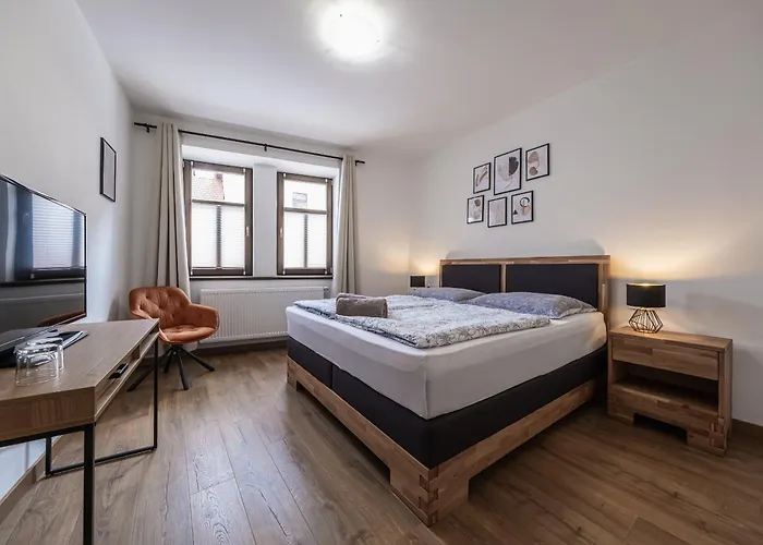 Mnich Nová Bystřice